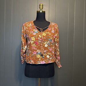 Cupcakes and Cashmere Floral‎ Print Long Sleeve Blouse Small S Cropped